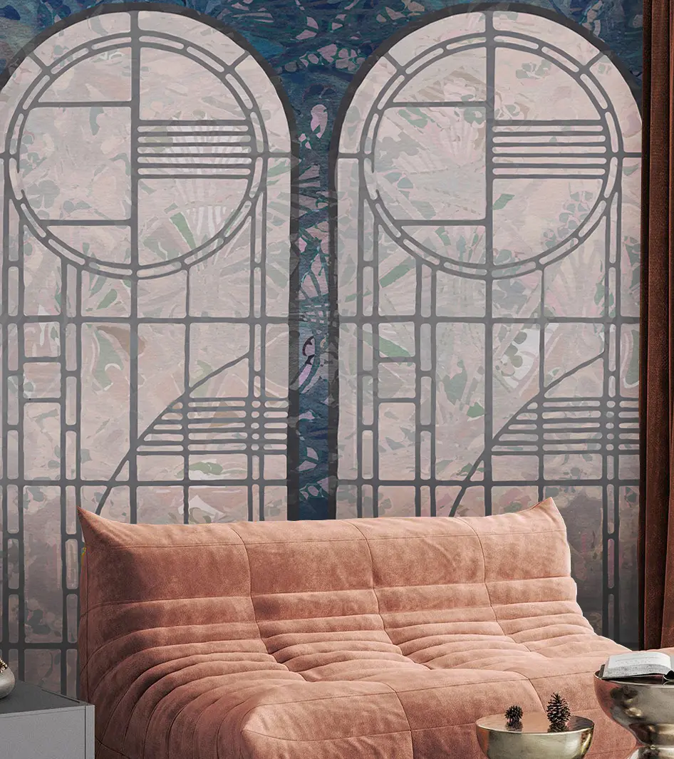 DIVANO LIGNE ROSET CON CARTA DA PARATI ARCUM DI NOMASS E WALLPEPPER GROUP
